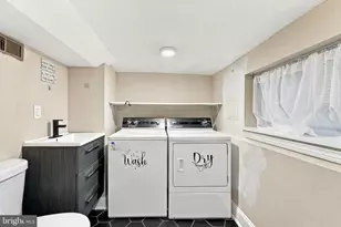 5616 Hazel Ave, Philadelphia, PA 19143 - Photo 29