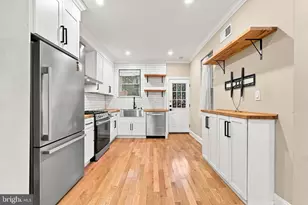 5616 Hazel Ave, Philadelphia, PA 19143 - Photo 9