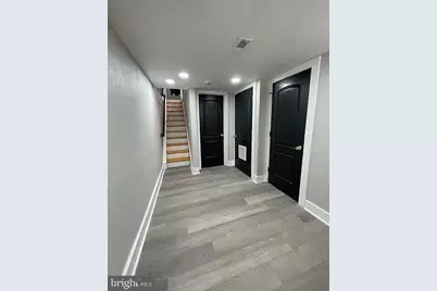 1527 S Bambrey Street, Philadelphia, PA 19146 - Photo 13