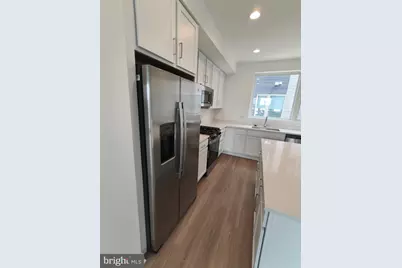 3040 S Northbank Place, Philadelphia, PA 19125 - Photo 11