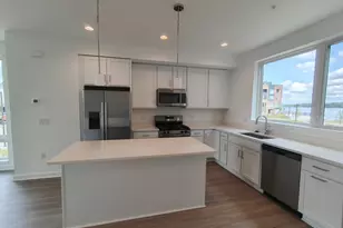 3040 S Northbank Pl, Philadelphia, PA 19125 - Photo 9