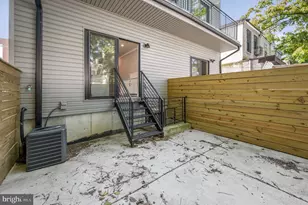 1328 S 31st St, Philadelphia, PA 19146 - Photo 15