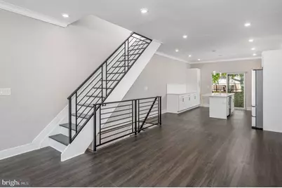1328 S 31st Street, Philadelphia, PA 19146 - Photo 9