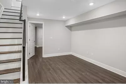 1328 S 31st Street, Philadelphia, PA 19146 - Photo 17