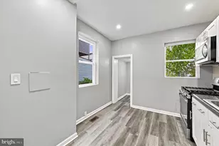 5248 N Marshall St, Philadelphia, PA 19120 - Photo 13
