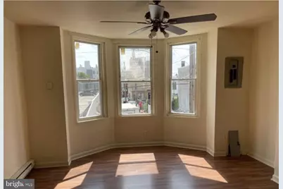 859 E Westmoreland Street, Philadelphia, PA 19134 - Photo 1