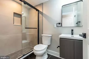 2406 N 3rd St, Philadelphia, PA 19133 - Photo 15