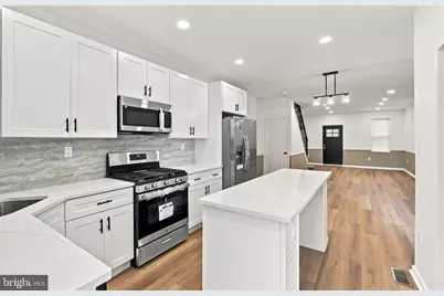 1934 W Godfrey Avenue, Philadelphia, PA 19141 - Photo 15