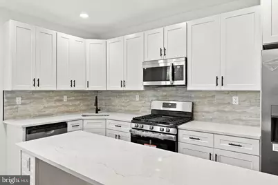 1934 W Godfrey Avenue, Philadelphia, PA 19141 - Photo 13
