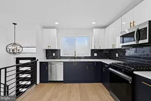 1607 Chesapeake Pl, Philadelphia, PA 19122 - Photo 7