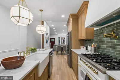 1706 Christian, Philadelphia, PA 19146 - Photo 5