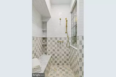 1706 Christian, Philadelphia, PA 19146 - Photo 25
