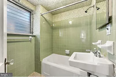 1327 Wharton Street, Philadelphia, PA 19147 - Photo 11