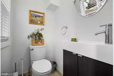 875 N 25th Street, Philadelphia, PA 19130 - Photo 19