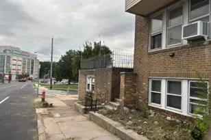 2715 W Westmoreland St, Philadelphia, PA 19129 - Photo 3