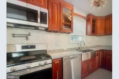 709 Chandler Street, Philadelphia, PA 19111 - Photo 17
