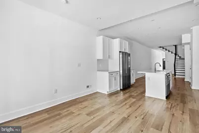 952 N 5th Street, Philadelphia, PA 19123 - Photo 11