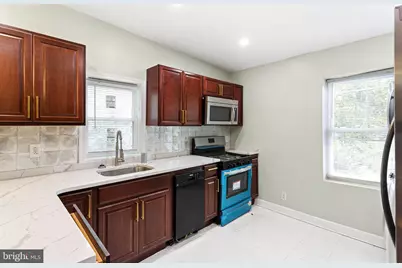 4911 W Girard Avenue, Philadelphia, PA 19131 - Photo 15