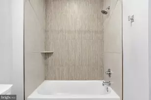 837 N 16th St, Philadelphia, PA 19130 - Photo 9