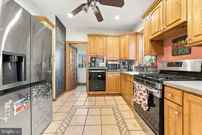 568 Hermitage Street, Philadelphia, PA 19128 - Photo 11