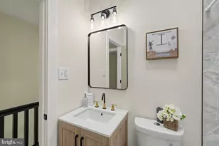 5646 Stewart St, Philadelphia, PA 19131 - Photo 19