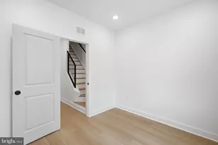 1020 W Orleans St, Philadelphia, PA 19133 - Photo 17