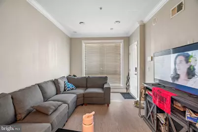 924 W Susquehanna Avenue, Philadelphia, PA 19122 - Photo 3