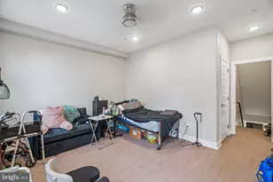 924 W Susquehanna Ave, Philadelphia, PA 19122 - Photo 13