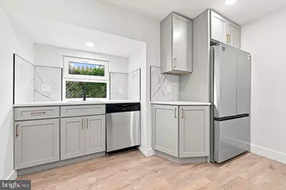2021 E Sergeant Street, Philadelphia, PA 19125 - Photo 11