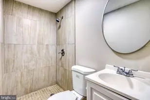 2340 N 12th St, Philadelphia, PA 19133 - Photo 29