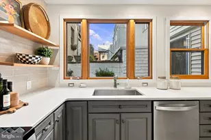 722 S Mildred St, Philadelphia, PA 19147 - Photo 17