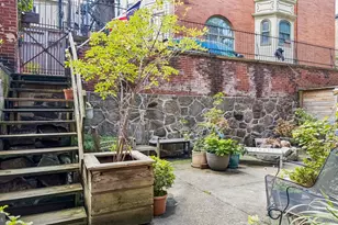 2132 Spruce St, Philadelphia, PA 19103 - Photo 57