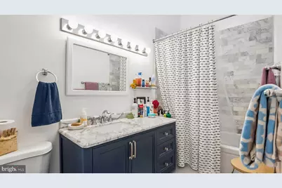 2132 Spruce Street, Philadelphia, PA 19103 - Photo 9