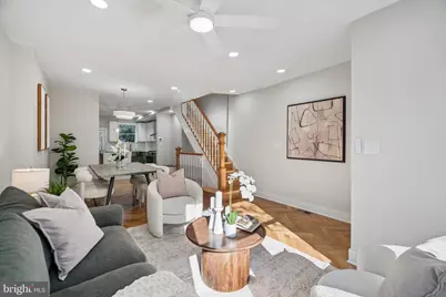 1033 Carpenter Street, Philadelphia, PA 19147 - Photo 5
