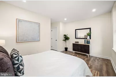 214 S Jessup Street, Philadelphia, PA 19107 - Photo 17