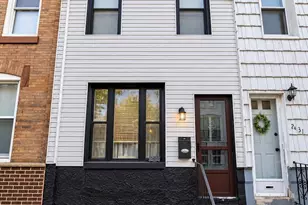 2429 S Alder St, Philadelphia, PA 19148 - Photo 1