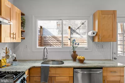 726 S Randolph Street, Philadelphia, PA 19147 - Photo 13