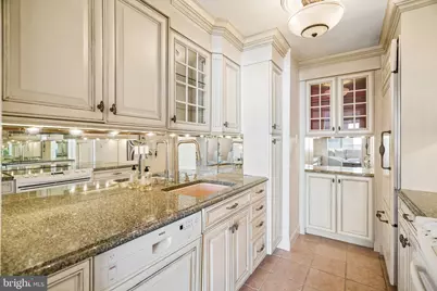 226 W Rittenhouse Square #1901, Philadelphia, PA 19103 - Photo 9