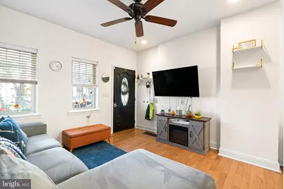 1306 E Berks Street, Philadelphia, PA 19125 - Photo 3