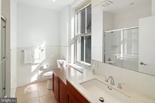2012 Spring Garden St, Philadelphia, PA 19130 - Photo 15