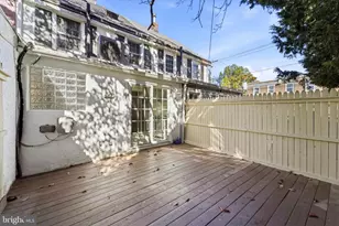 148 E Hartwell Ln, Philadelphia, PA 19118 - Photo 27