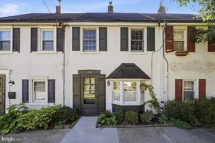 148 E Hartwell Ln, Philadelphia, PA 19118 - Photo 3
