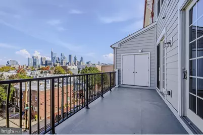 311 Admirals Way, Philadelphia, PA 19146 - Photo 17