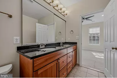 311 Admirals Way, Philadelphia, PA 19146 - Photo 23