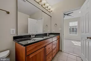 311 Admirals Way, Philadelphia, PA 19146 - Photo 23