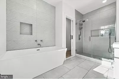 124 E Sharpnack Street, Philadelphia, PA 19119 - Photo 21