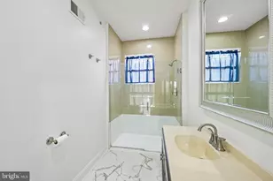 2321 E Thompson St, Philadelphia, PA 19125 - Photo 35