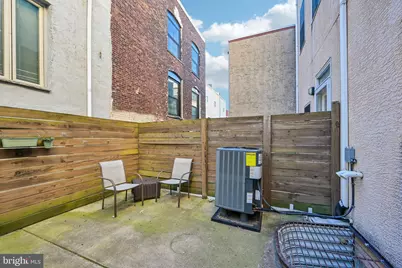 2321 E Thompson Street, Philadelphia, PA 19125 - Photo 13