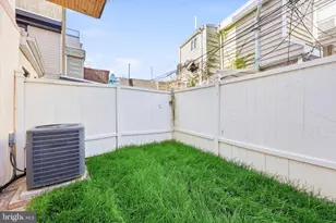 1543 E Berks St, Philadelphia, PA 19125 - Photo 25