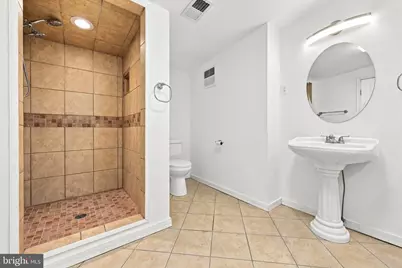 1543 E Berks Street, Philadelphia, PA 19125 - Photo 17